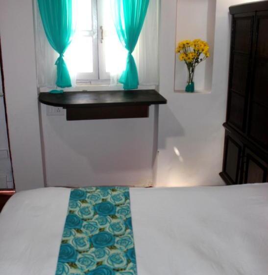 تختخواب و صبحانه Villa Khatun Guesthouse