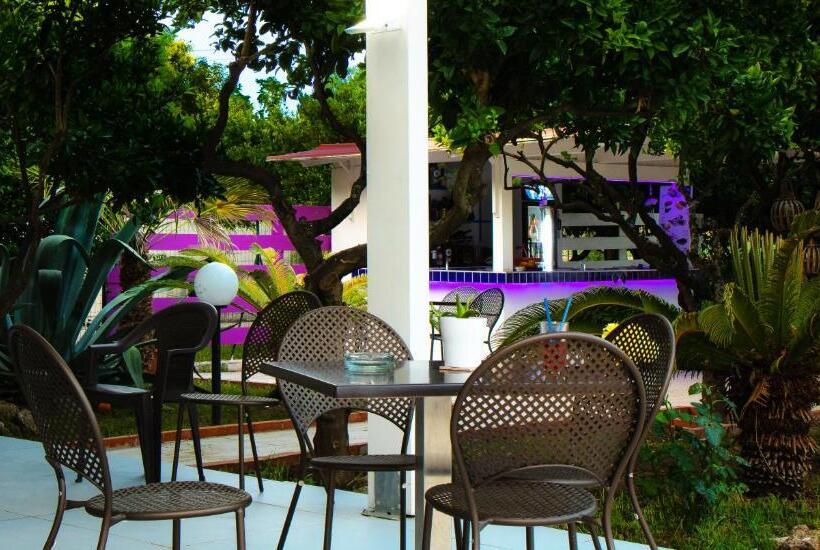 تختخواب و صبحانه Villa Nicodemo