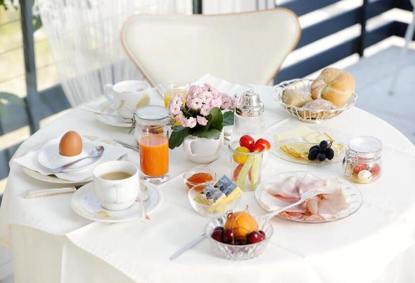 هتل Garni Ogris Am See