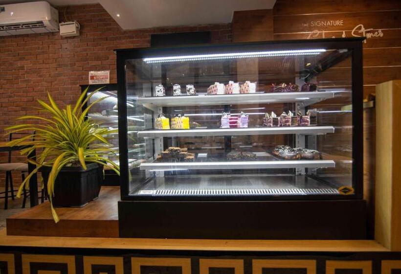 Kohinoor Hotels
