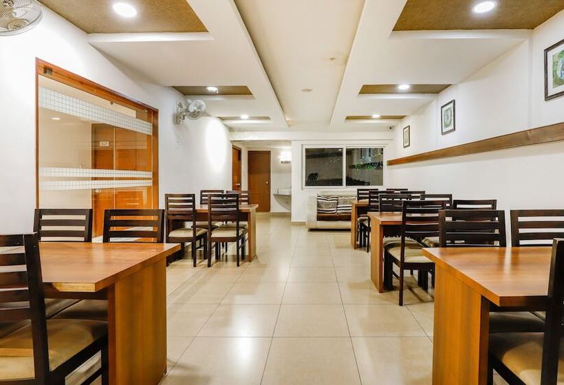 هتل The Mount City Near Us Consulate