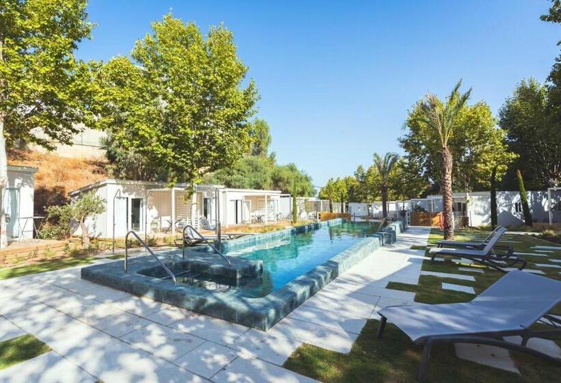 فندق Costa Del Sol Glamping Village