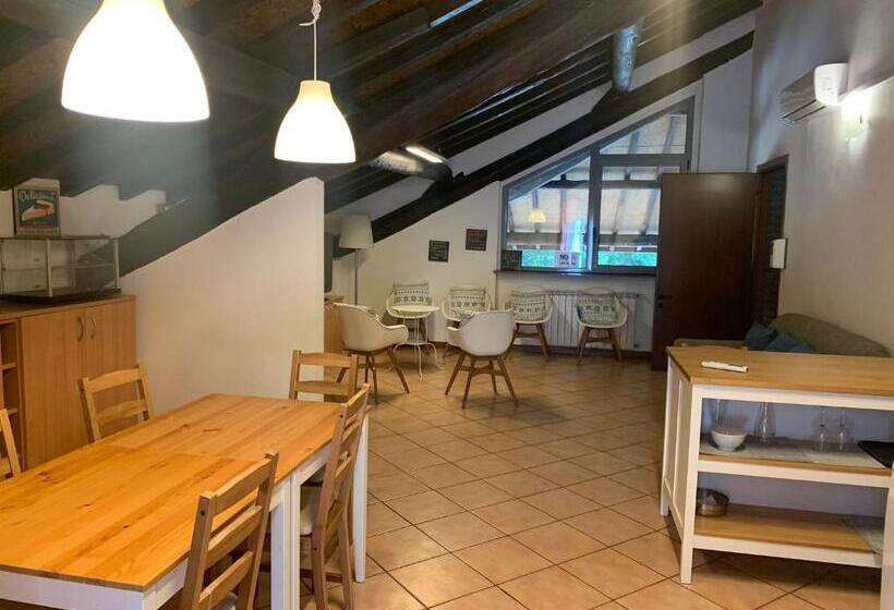 هاستل Cascina Bellaria