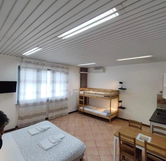 هاستل Cascina Bellaria