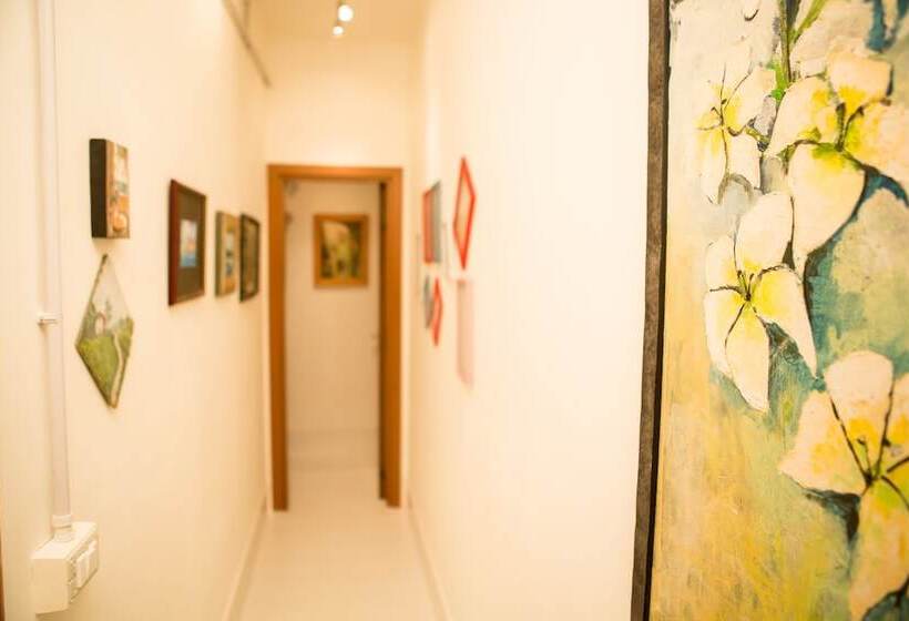 B&b Artistic Tirana