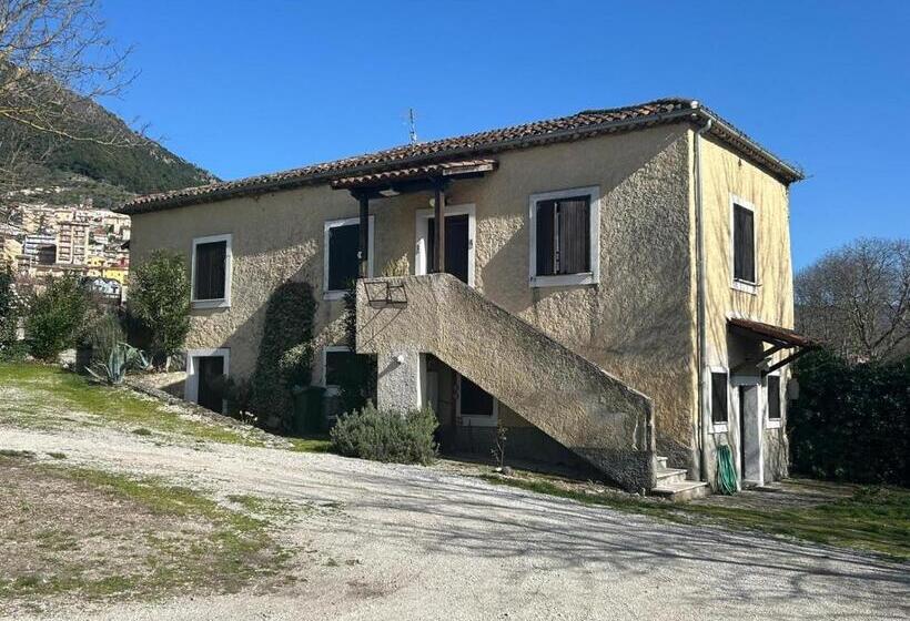 مبيت وإفطار Agriturismo Macchiapiede