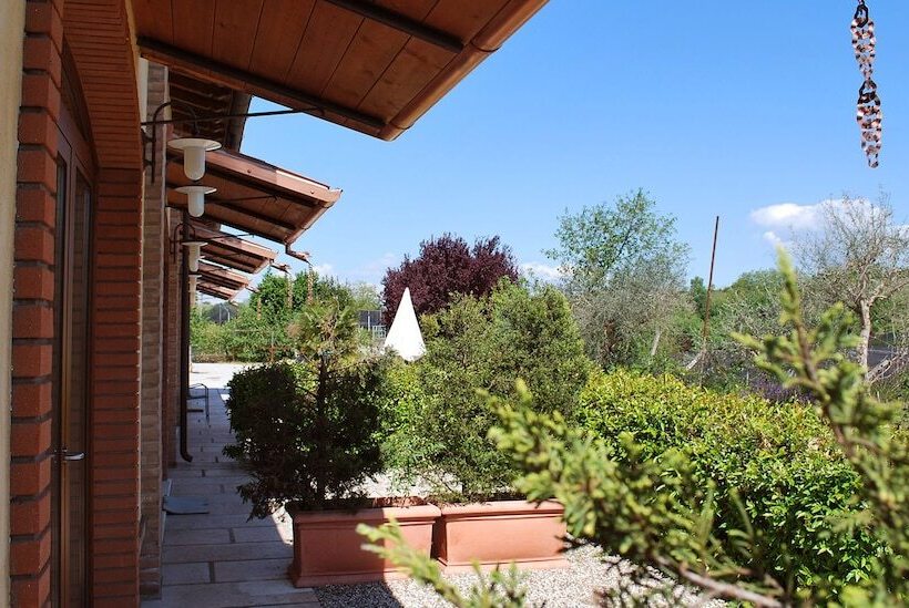 تختخواب و صبحانه Agriturismo Valle Del Mincio