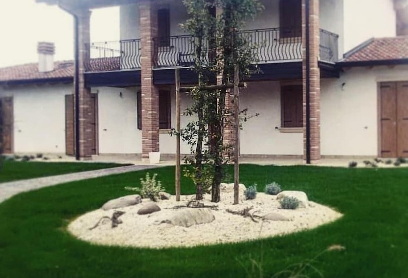 تختخواب و صبحانه Agriturismo Valle Del Mincio