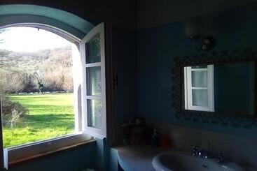 تختخواب و صبحانه Locanda Di Campagna