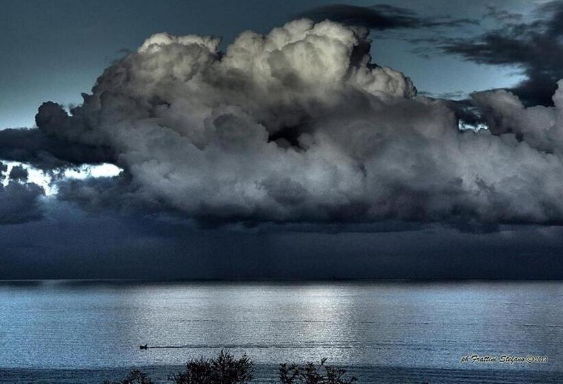تختخواب و صبحانه Terrazza Sul Mare