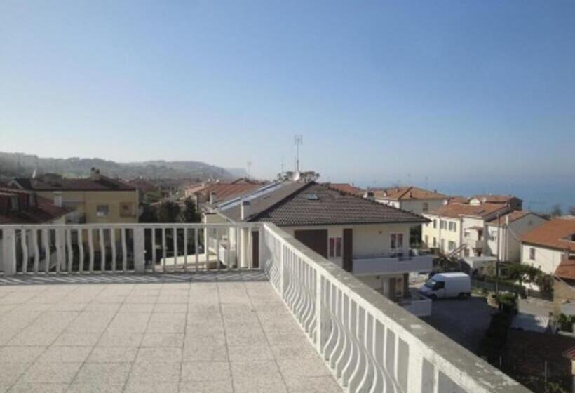 تختخواب و صبحانه Terrazza Sul Mare