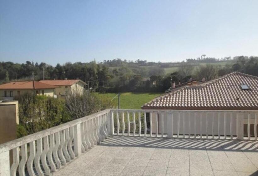 تختخواب و صبحانه Terrazza Sul Mare
