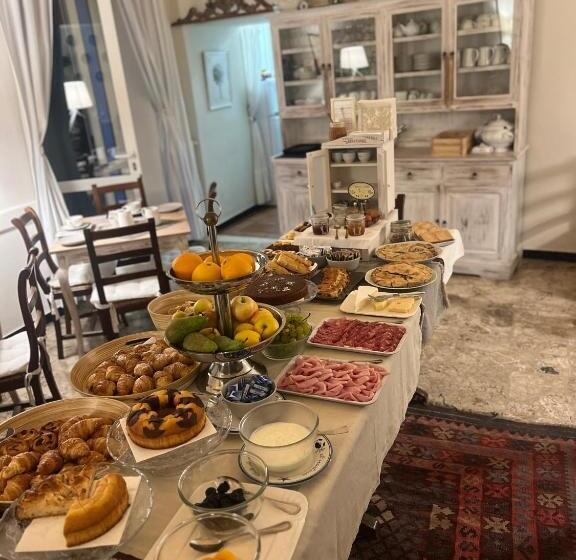 مبيت وإفطار Villa Salvarezza