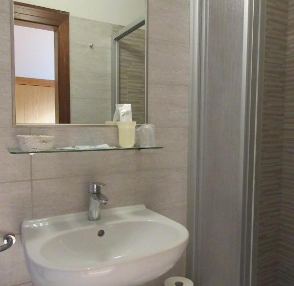 酒店 Albergo Lucia