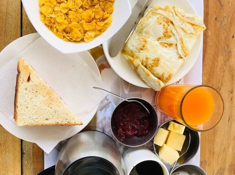هتل Classic Inn Near Railway Station Jaipur