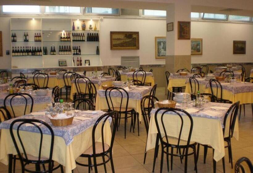 בית מלון כפרי Concordia Palace