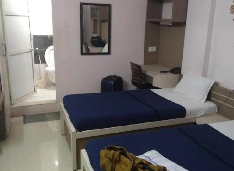 فندق Divya Jyot Residency Bhuj