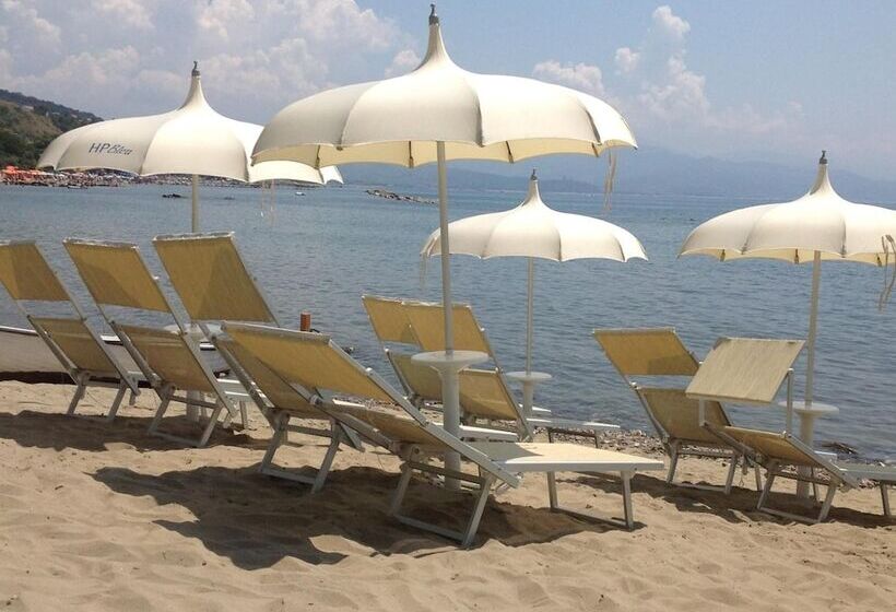 ホテル Promenade Bleu