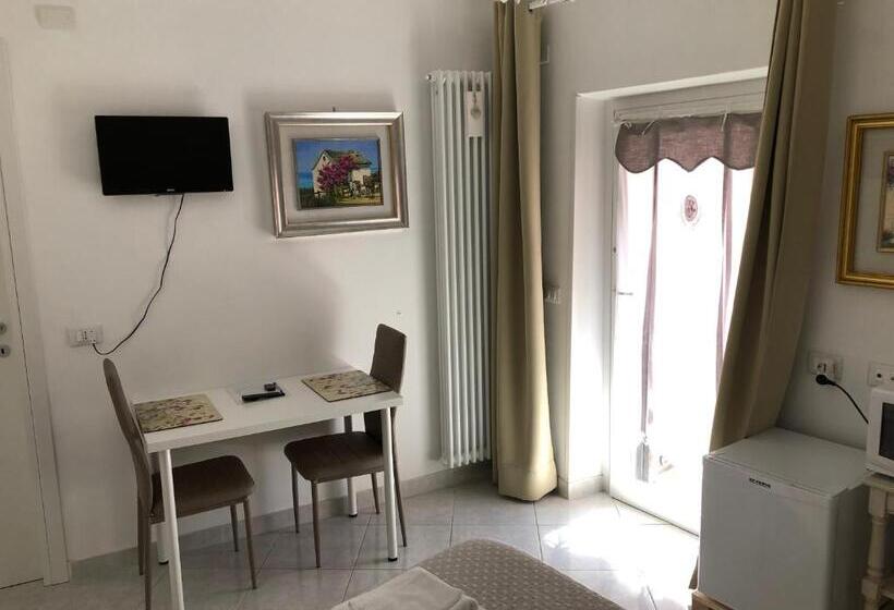 مبيت وإفطار Rosmarino