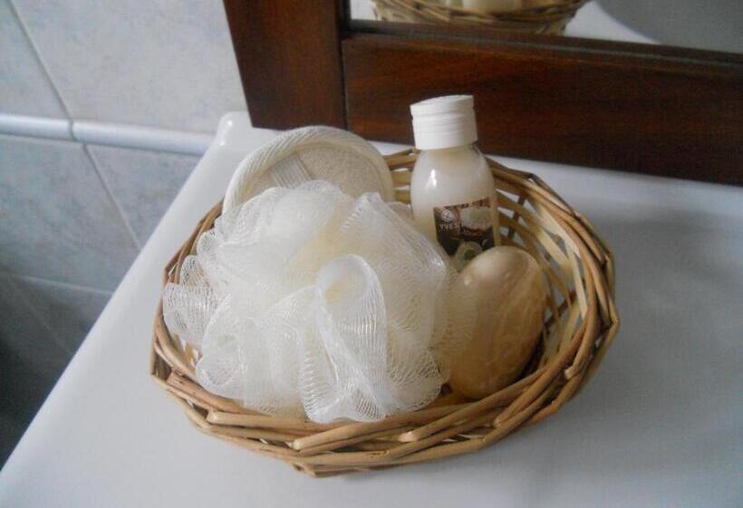 مبيت وإفطار Beb Villa Aurora