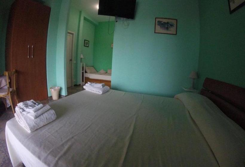 Bed and Breakfast Guest House Villa Di Judighes