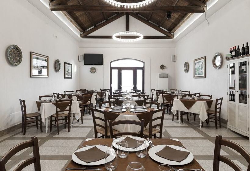 تختخواب و صبحانه Casale Domè