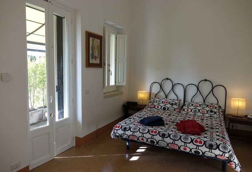 مبيت وإفطار Casina Romita
