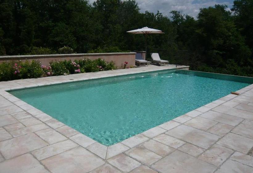 مبيت وإفطار Le Mas Saint Jacques