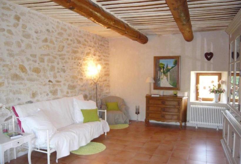 مبيت وإفطار Le Mas Saint Jacques