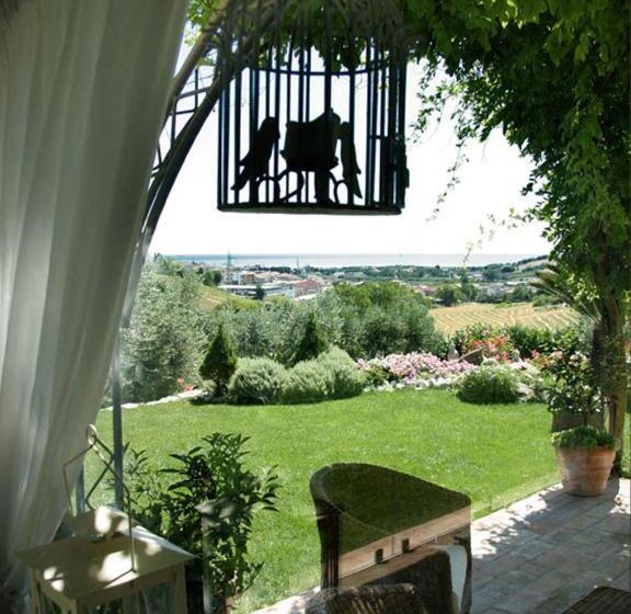 مبيت وإفطار Villarondanella