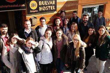 Bulvar Hostel