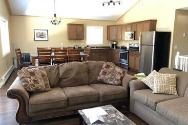 Escarpment Heights Motel