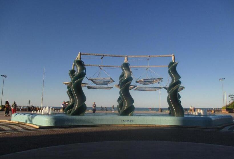 هتل Adriatica Con Piscina