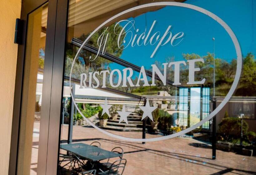 هتل Albergo Ristorante Il Ciclope
