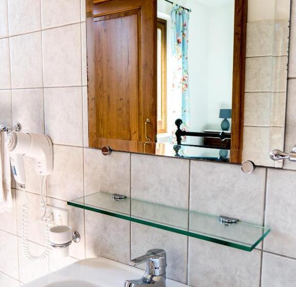 هتل Albergo Ristorante Il Ciclope