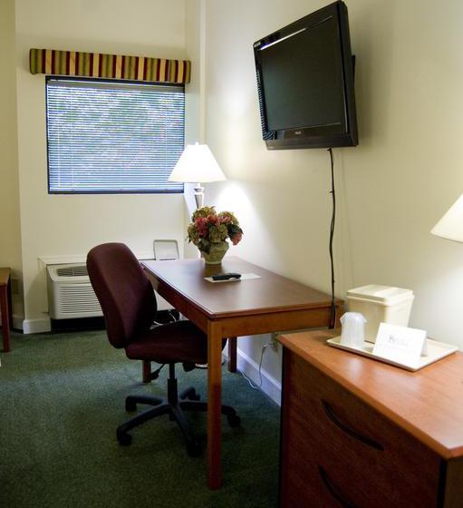 هتل Bevill Conference Center &