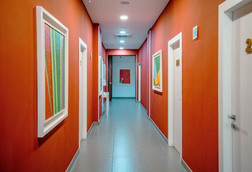هتل Bruman Salerno