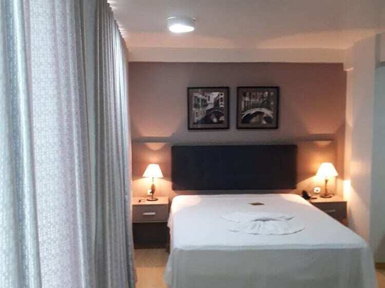 هتل Geneviee Palace