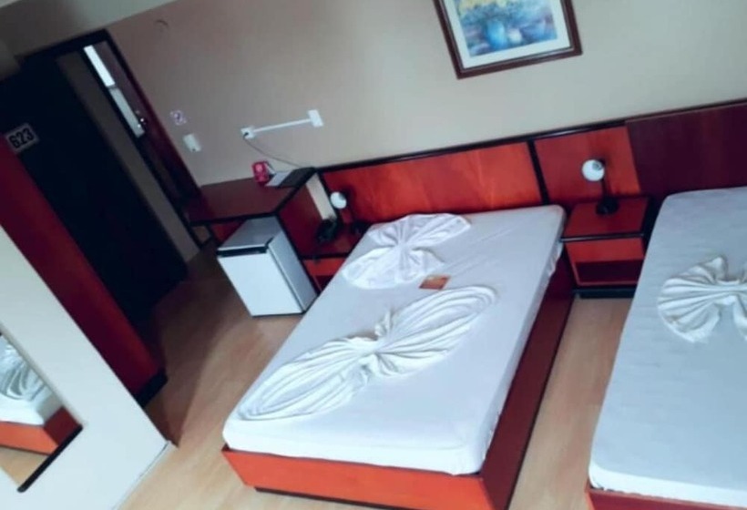 هتل Geneviee Palace