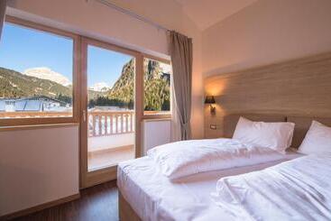 هتل Golden Park Resort
