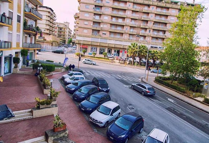 تختخواب و صبحانه Casa Di Amici