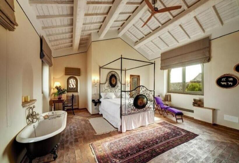 تختخواب و صبحانه Corte Della Maesta Antica Residenza