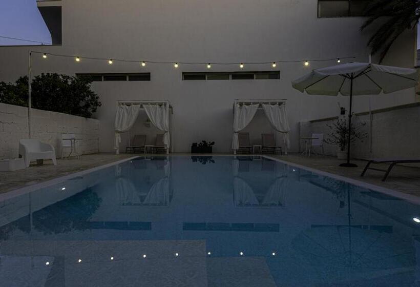 住宿加早餐  La Gemma Del Salento