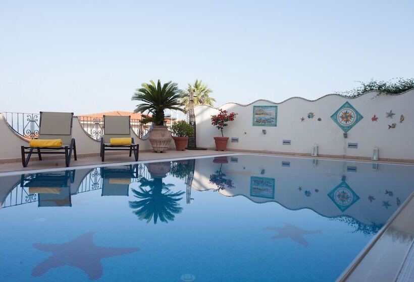 تختخواب و صبحانه La Suite Del Faro