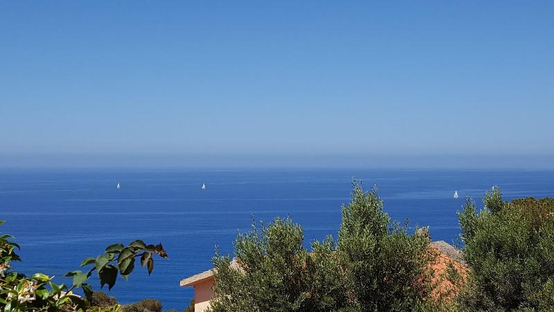 تختخواب و صبحانه La Suite Del Faro