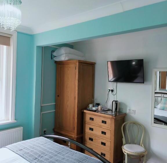 تختخواب و صبحانه The Groveside Guest House