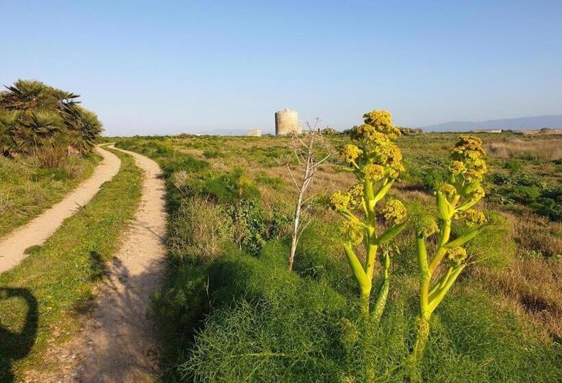 تختخواب و صبحانه Torremana