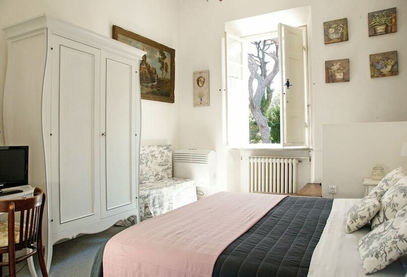تختخواب و صبحانه Villa Cassuto Maison De Charme