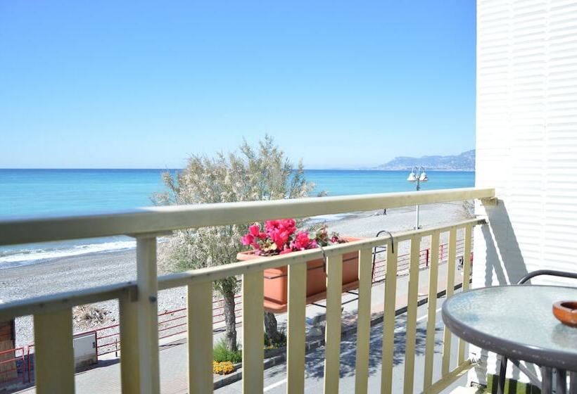 هتل Piccolo Paradiso