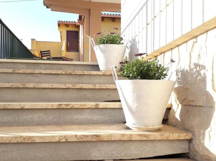 تختخواب و صبحانه Il Vaso Di Creta